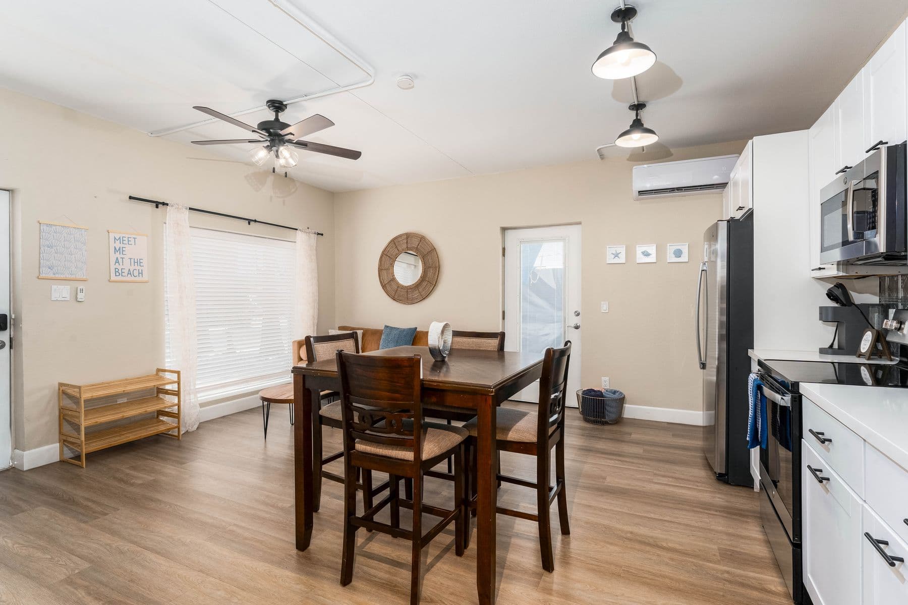 Upper-level dining table